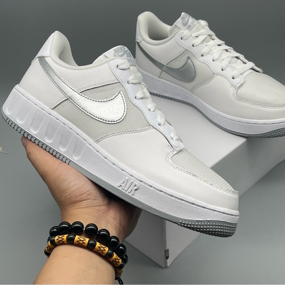 Nike Air Force 1 Unity GS White Grey Platinum Kids Sz 6Y / Womens 7.5 - Picture 2 of 11
